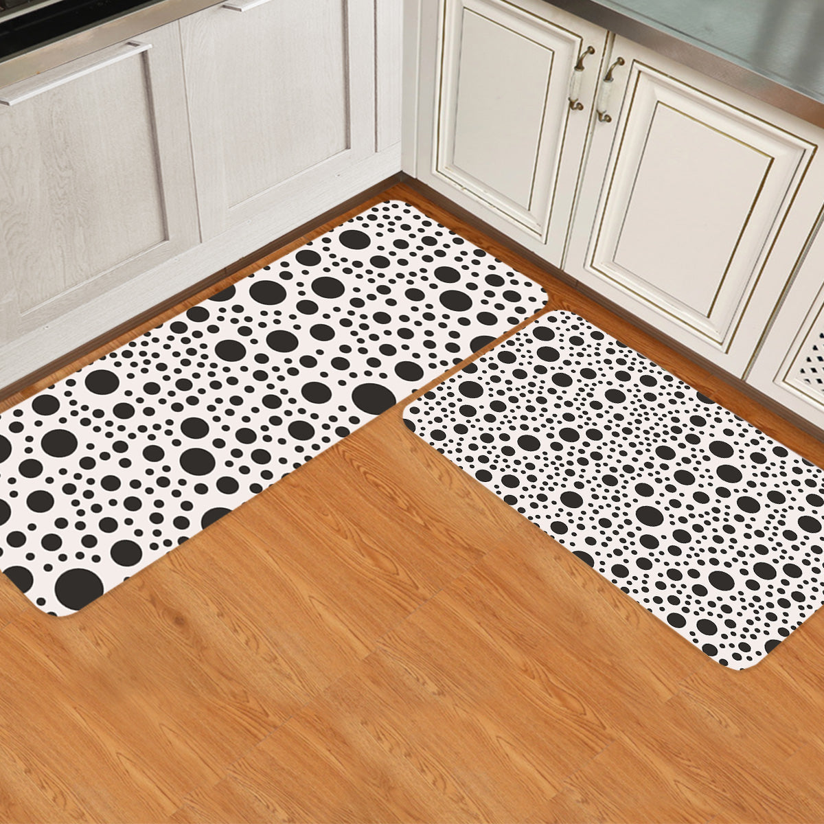 White dots Circular Angle Felt Carpets Two piece set - LeobonZone